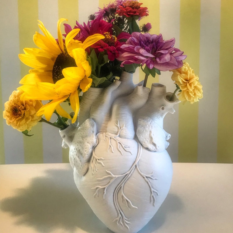Vase à fleurs en sculpture coeur  Decor Harmony